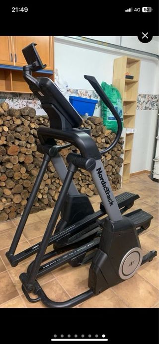 Elíptica NordicTrack FreeStrider FS5i