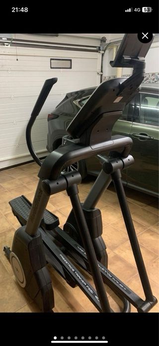 Elíptica NordicTrack FreeStrider FS5i