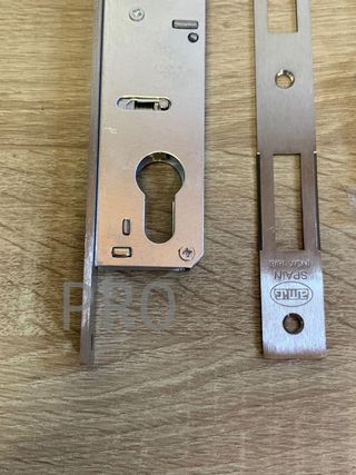 Cerradura de Embutir para Carpintería Amig