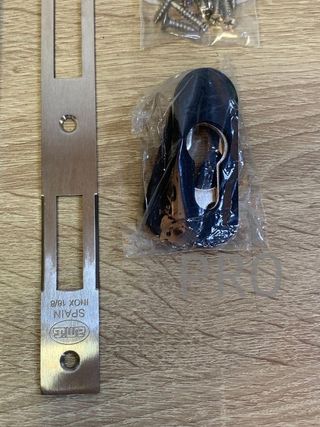 Cerradura de Embutir para Carpintería Amig