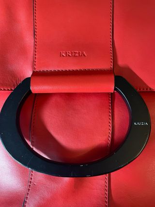 Bolso Krizia Piel Rojo Aro Negro