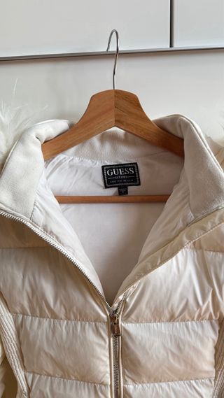 Cazadora Guess Niña Blanca talla 14