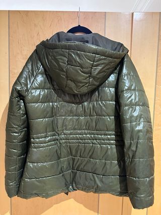 Cazadora Cortefiel verde talla M
