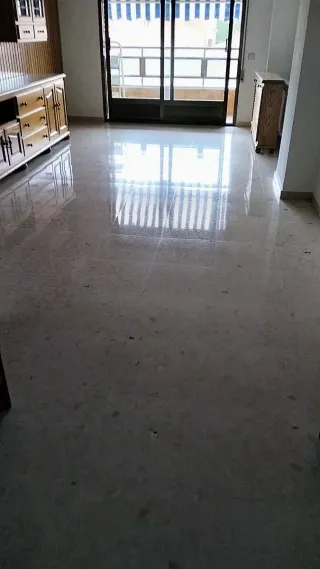 PULIDO Y ABRILLANTADO DE SUELOS