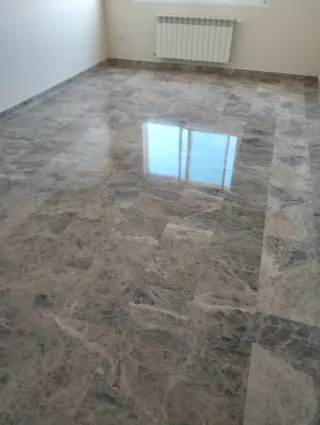 PULIDO Y ABRILLANTADO DE SUELOS