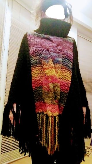 Elegante Poncho / Mantella di lana