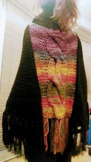 Elegante Poncho / Mantella di lana