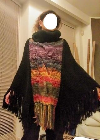 Elegante Poncho / Mantella di lana