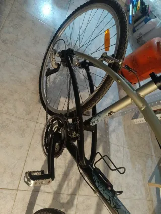 Bicicleta Montaña/Carretera Btwin