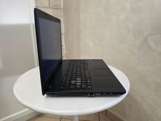 ASUS ROG Gaming i7 - 32 GB ram NVME512 GTX 1050