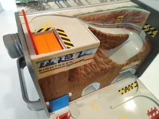 Micro Machines tanica / distributore di montagna