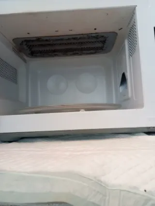 Microondas Grill Daewoo Blanco