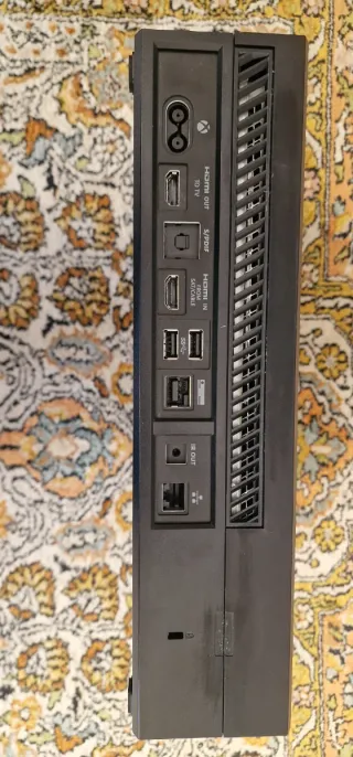 Consola Xbox One Nera