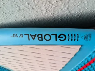 Equipo Kitesurf Naish y Duotone