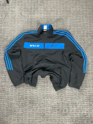 ¡¡OFERTA!! Talla M Chaqueta Adidas Vintage Negra