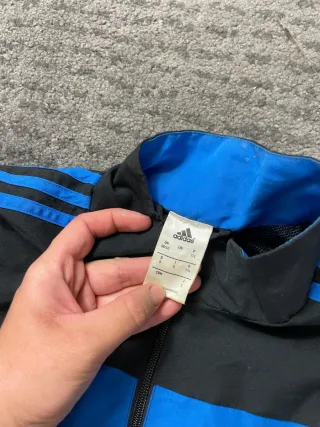 ¡¡OFERTA!! Talla M Chaqueta Adidas Vintage Negra