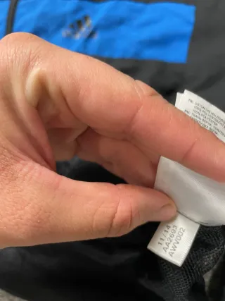 ¡¡OFERTA!! Talla M Chaqueta Adidas Vintage Negra