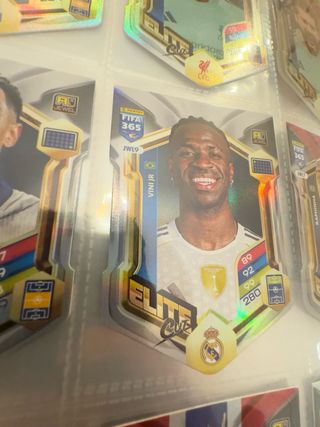 Panini FIFA 365 Adrenalyn XL Vini Jr. - Cartellino da collezione