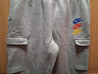 Pantalón chándal Nike gris 13-14 años
