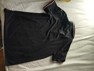 Polo Moncler Negro