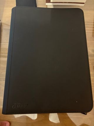 2 Carpetas Ultimate Guard con cremallera