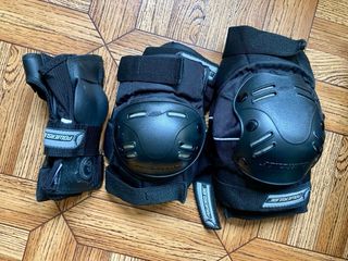 Patines Rollerblade Talla 42 + Protecciones