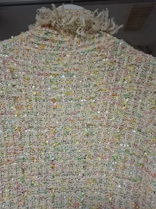 Abrigo largo tweed multicolor con flecos