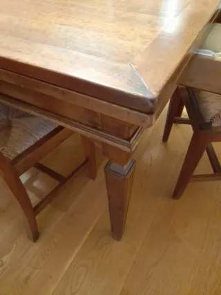 Tavolo allungabile in legno