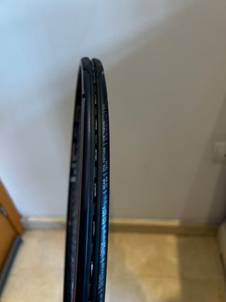 Raqueta Head Gravity Pro, cordaje nuevo, Solinco.