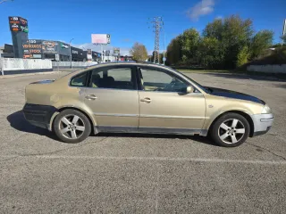 Volkswagen Passat 2002