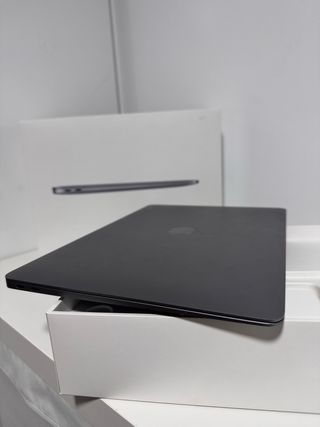 MacBook Air M1 8GB 256GB SSD Gris