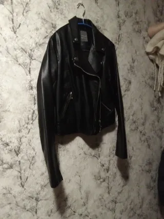 Chaqueta efecto piel Primark Talla M