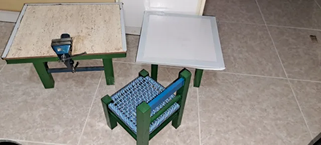 Banco de trabajo y herramientas para niños