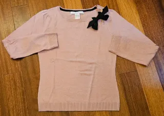 Jersey punto rosa lazo negro