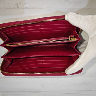 Borsa lunga Prada rossa con fiocco