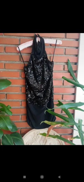 Vestido lentejuelas negro