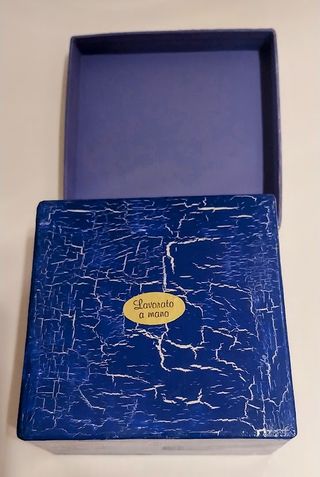 Scatola decorata decoupage fiore rosso