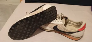 Zapatillas Nike Beige y Naranja Talla 40