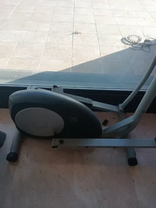 Elíptica de ejercicio