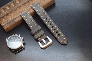 Pulsera de Cuero Gris 20/22/24mm