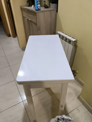 Mesa de cocina plegable blanca