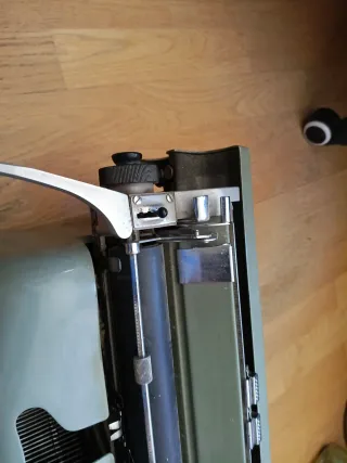 Máquina de escribir Lexicon 80