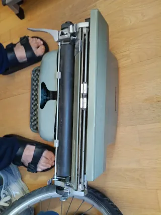 Máquina de escribir Lexicon 80