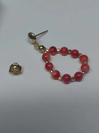 Pendientes Coral y Plata de Ley chapada en oro