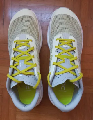 Zapatillas de trail ON Running Cloud Ultra 3