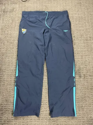¡¡OFERTA!! Talla L Pantalón Umbro Málaga Anchos