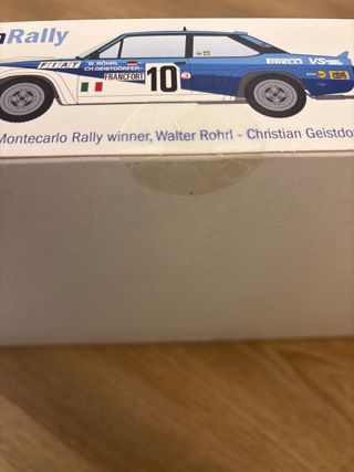 Italeri Fiat 131 Abarth Rally 1:24 kit montaggio