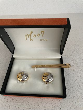 Gemelos y Pasador Moon Oro y Plata