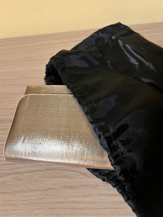 Pochette oro da teatro con tracolla