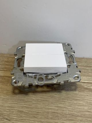 Interruptor doble va